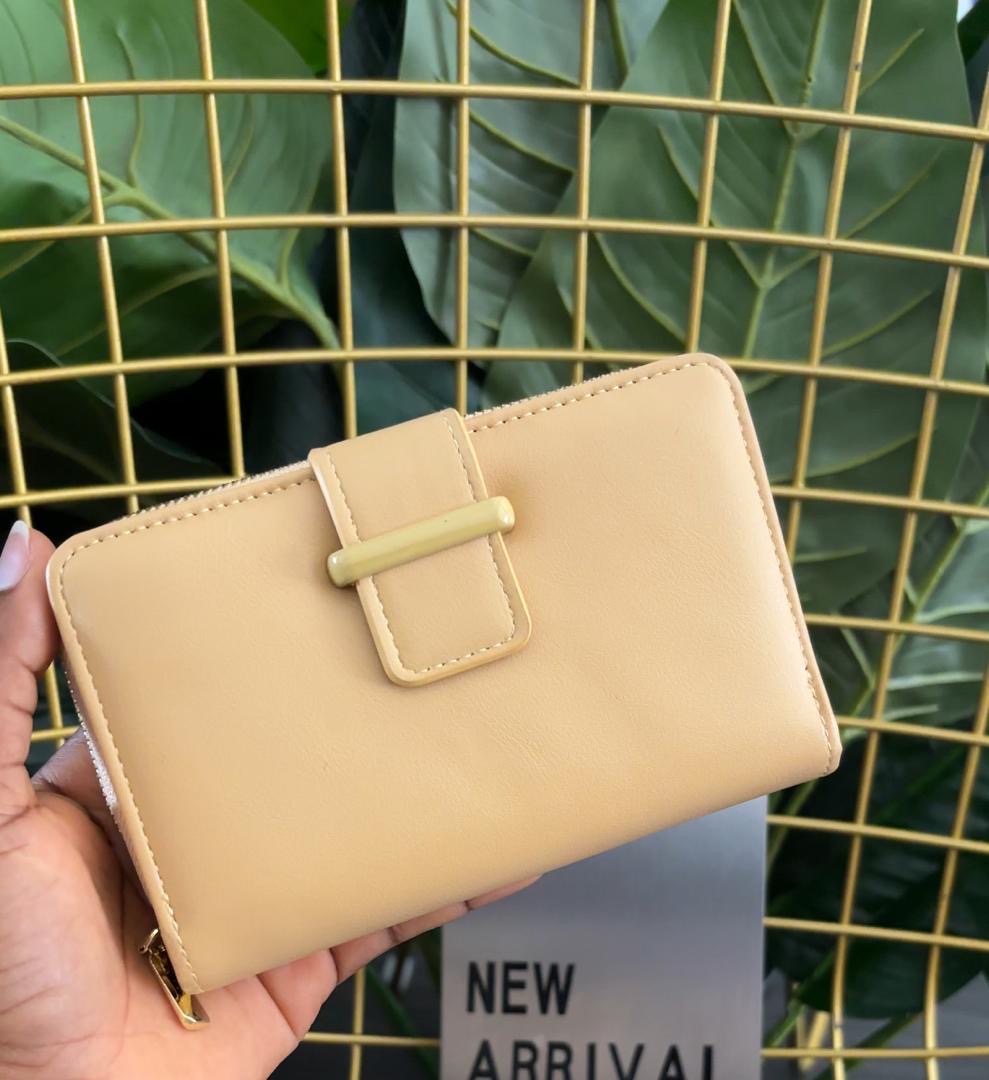 Judith purse butter yellow