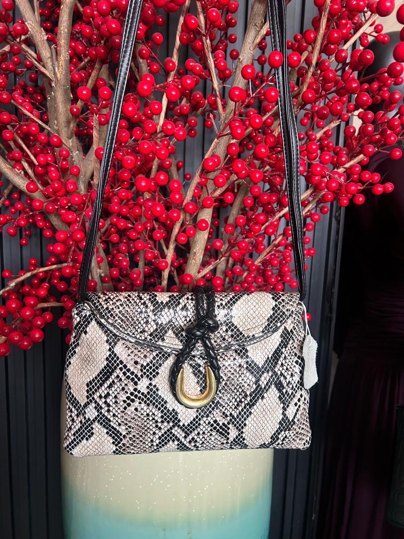 Nawal bag