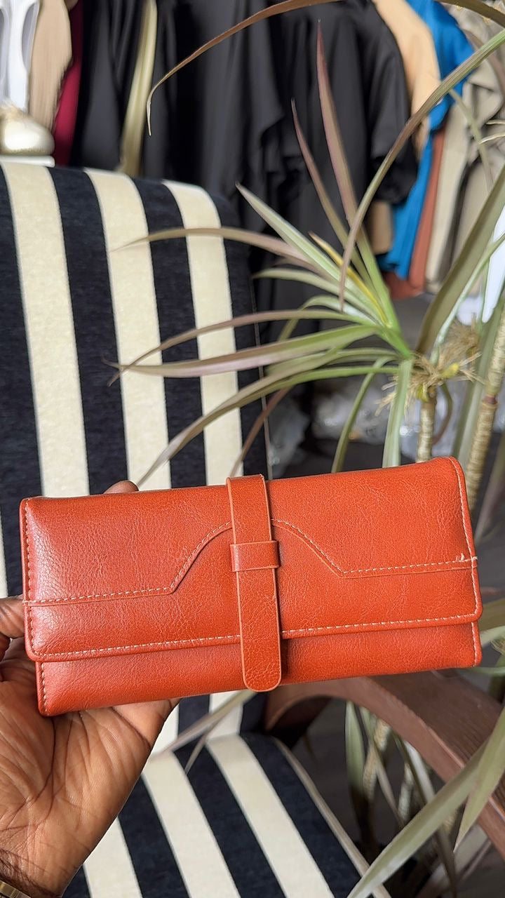 Maire purse brown