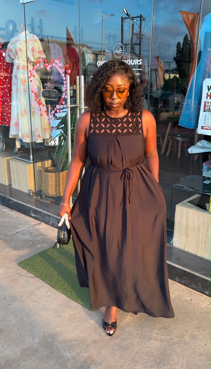 Naomi dress black