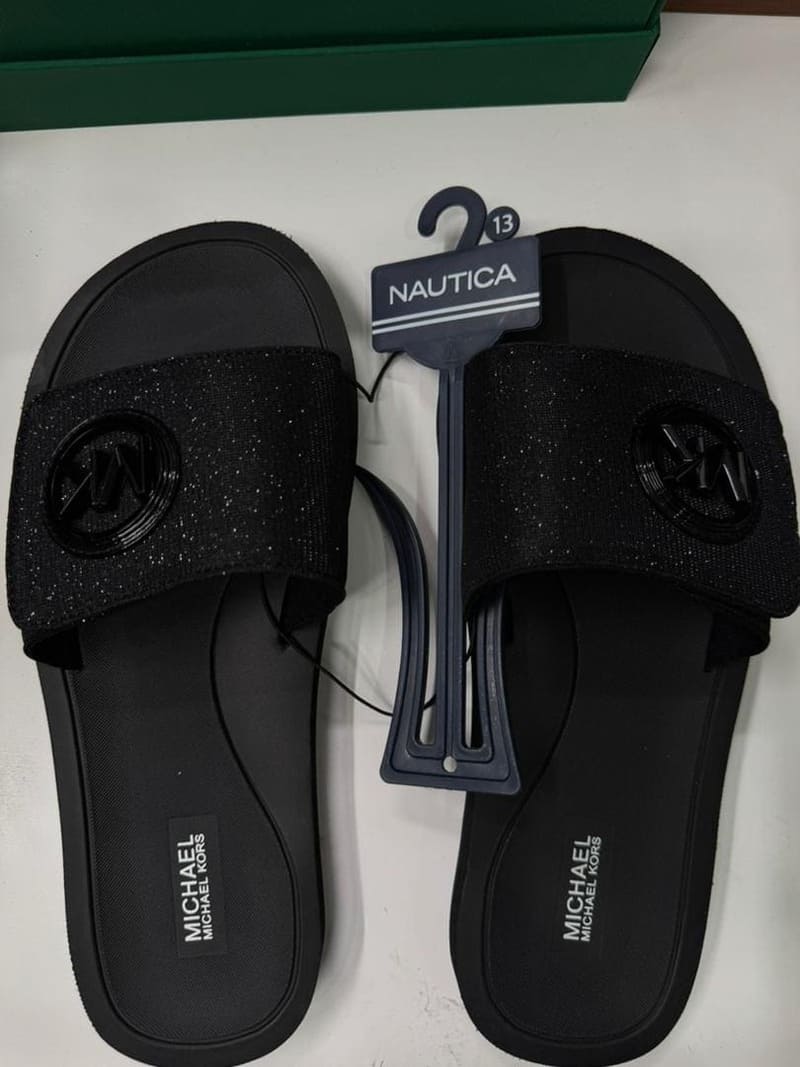 MK slides black