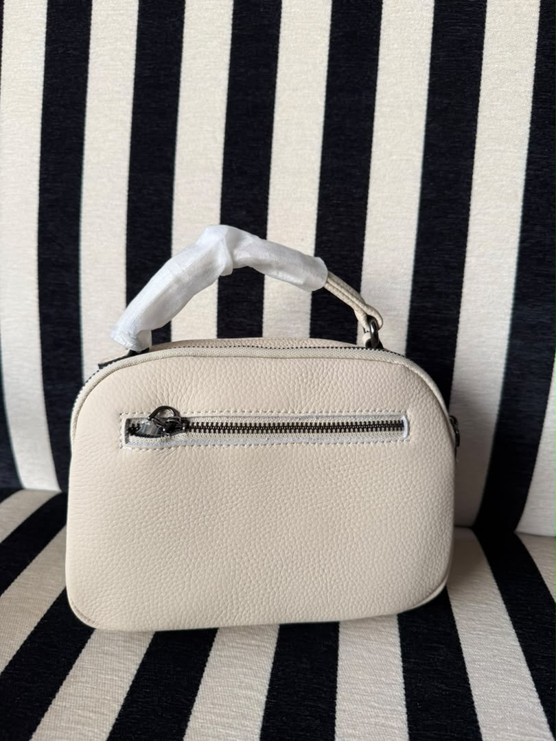 Mirela bag almond