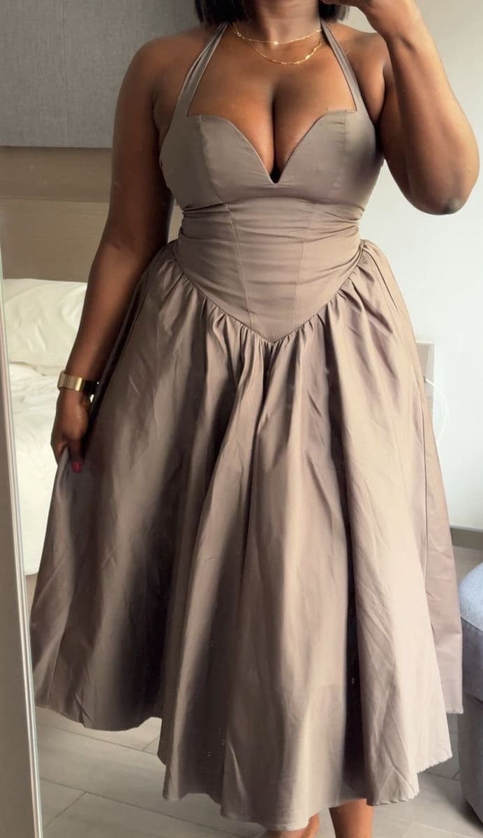 Kim dress