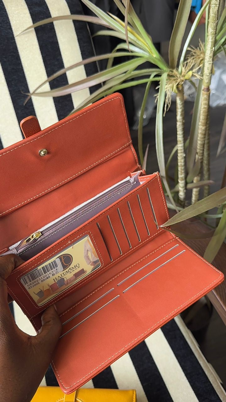Maire purse brown