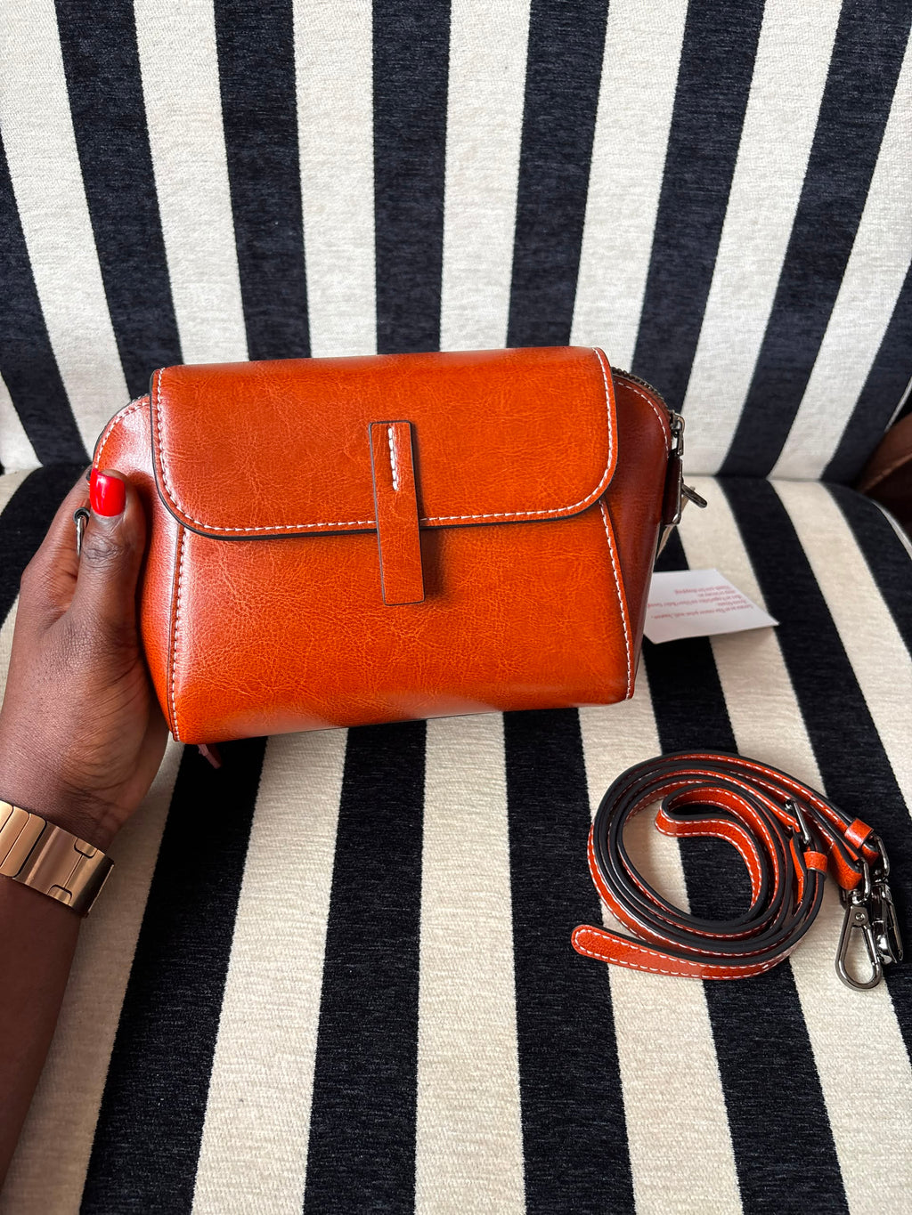 Afra bag mahogany