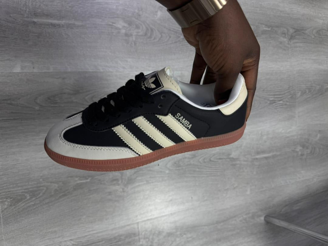 Luna sneakers