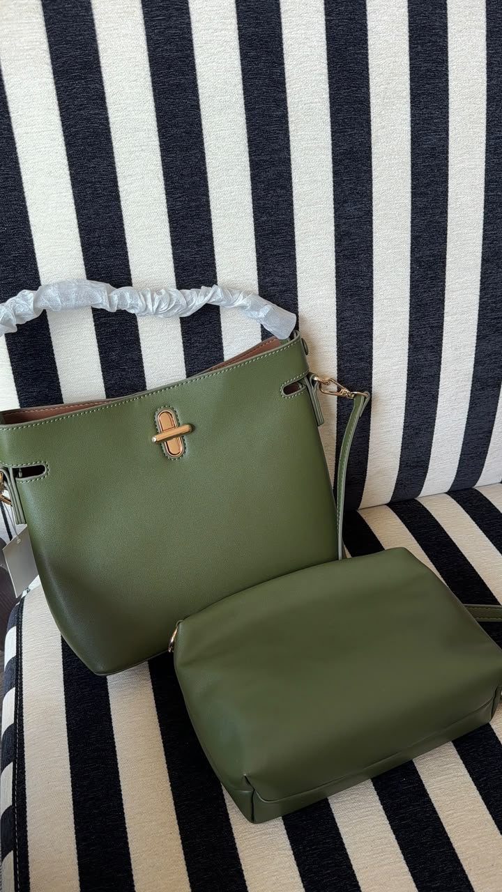 River bag green