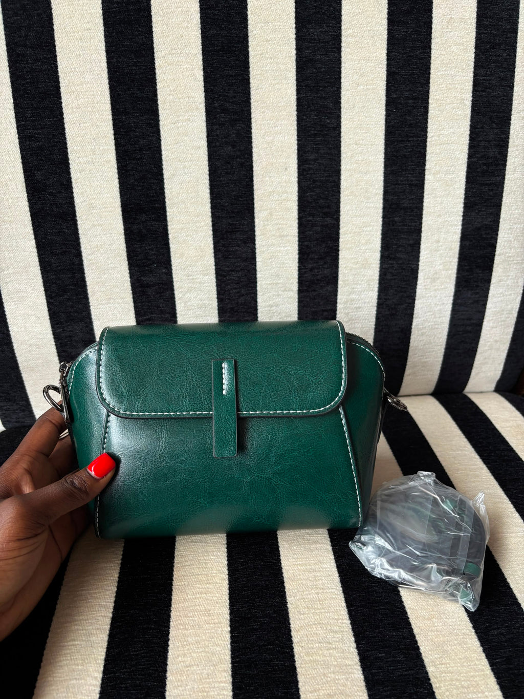 Afra bag green
