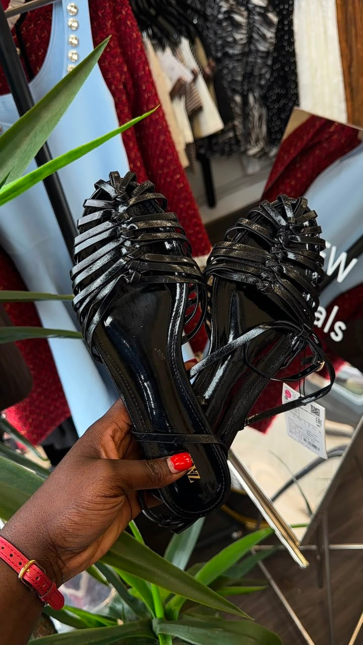 Phyna sandal