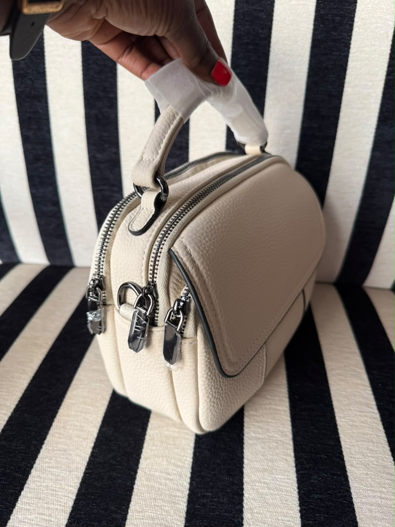 Mirela bag almond