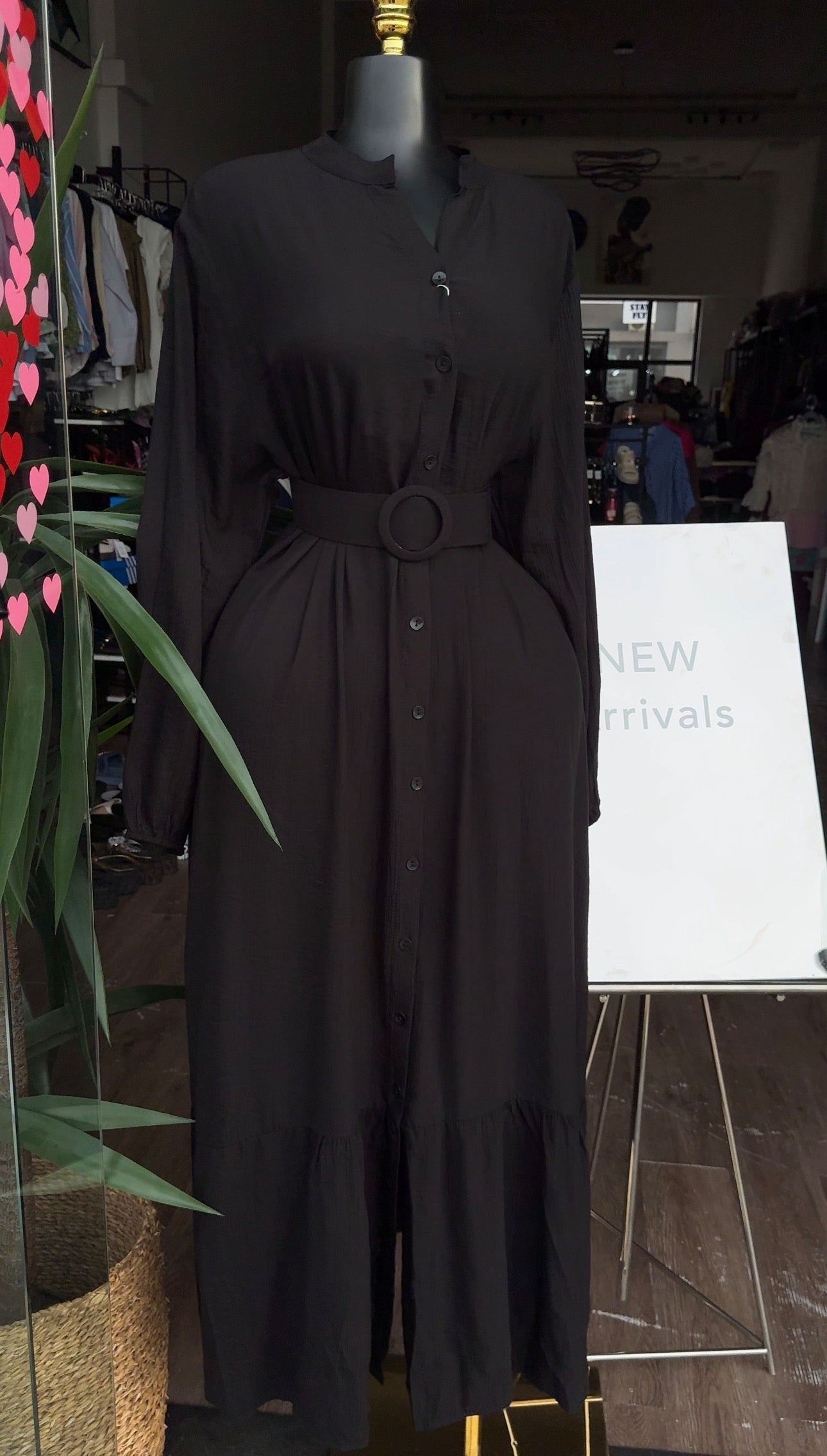 Amara dress black