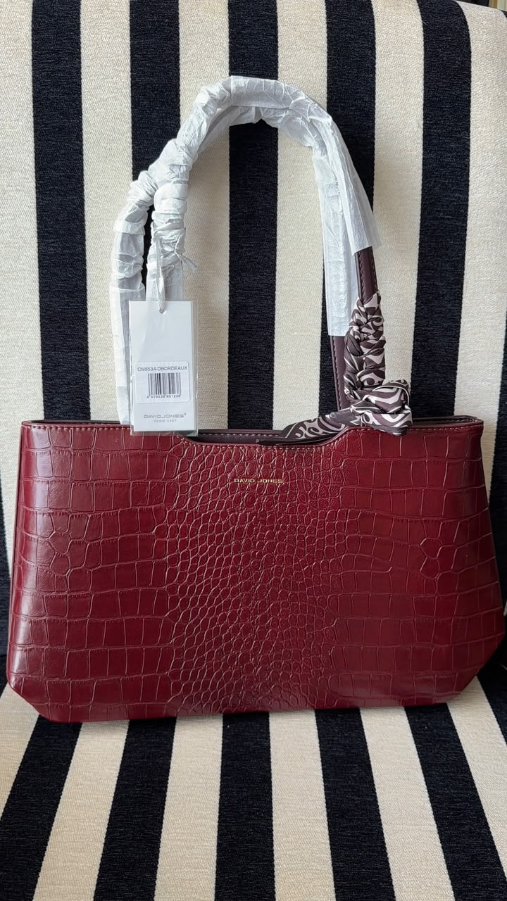 Adela bag wine