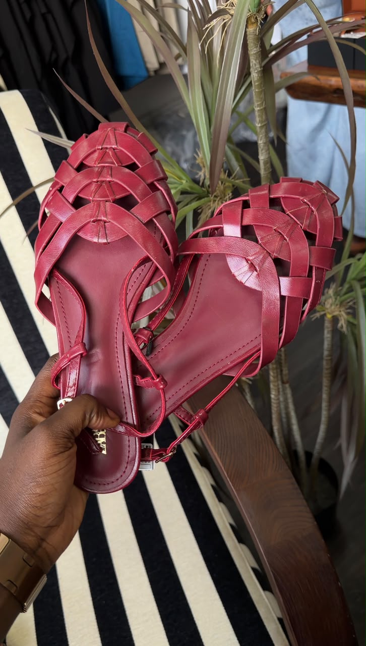 Zeta sandal red
