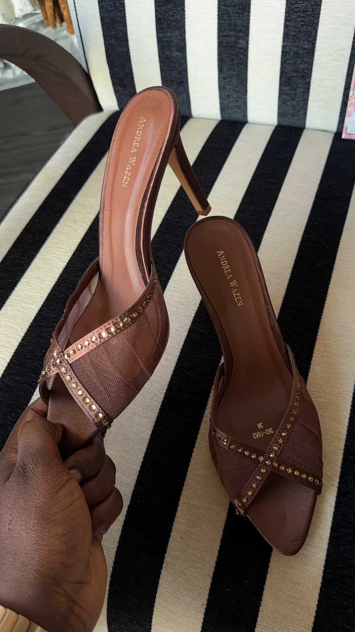 Ariel heels
