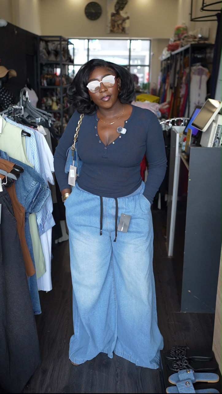 Kiera top dark blue