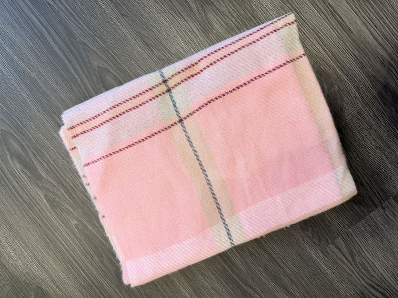 Strawberry Dream shawl