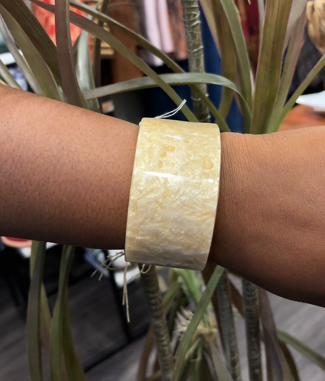 Junie bangles cream