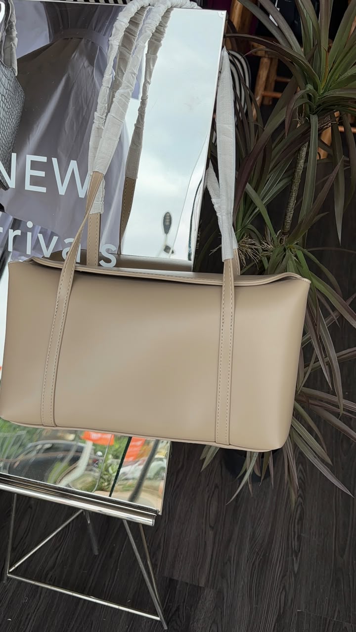 Lucy bag beige