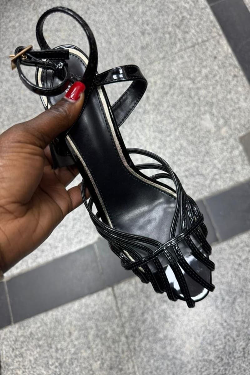 Valentina heels