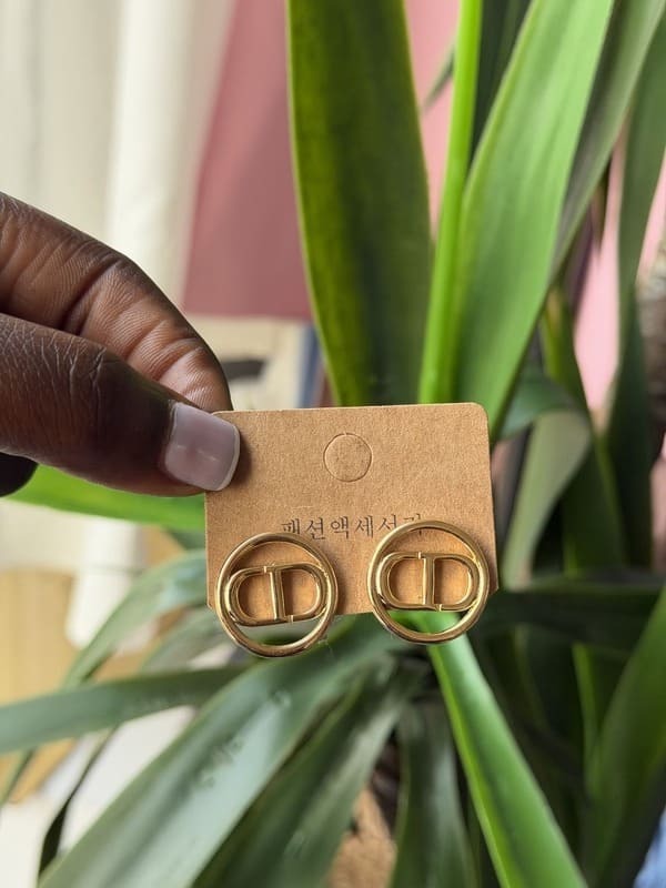 Aira earring