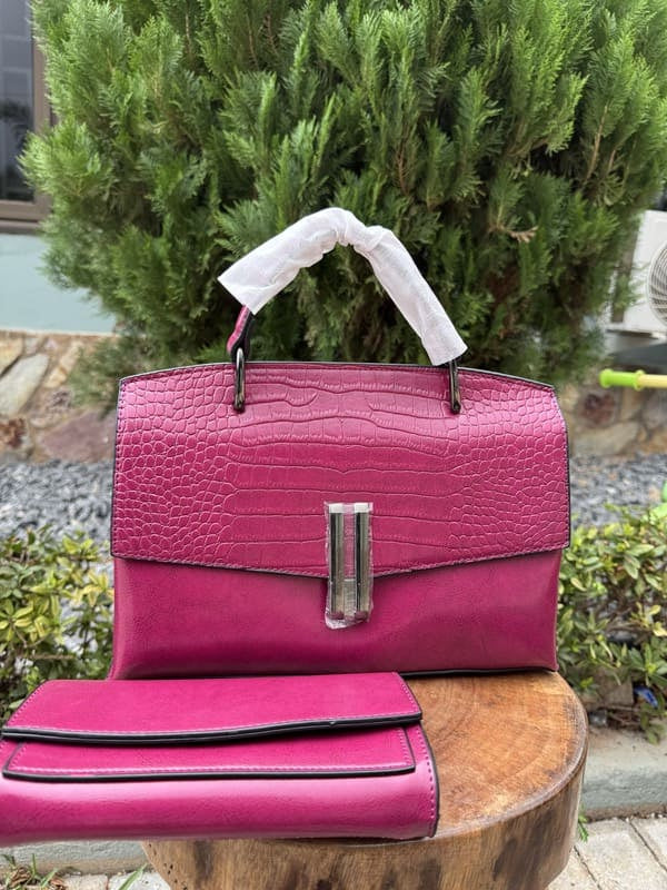 Croc-top bag