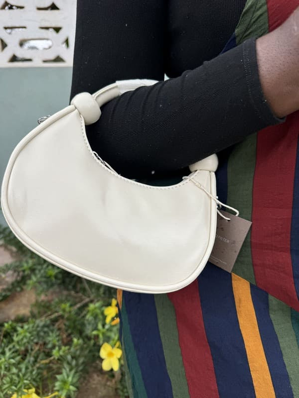 Glossy pocketbook