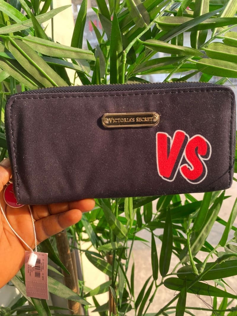 Victory purse