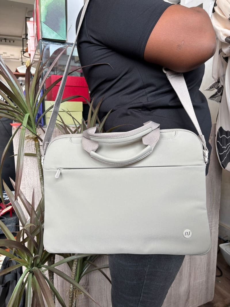 Hawa laptop bag nude