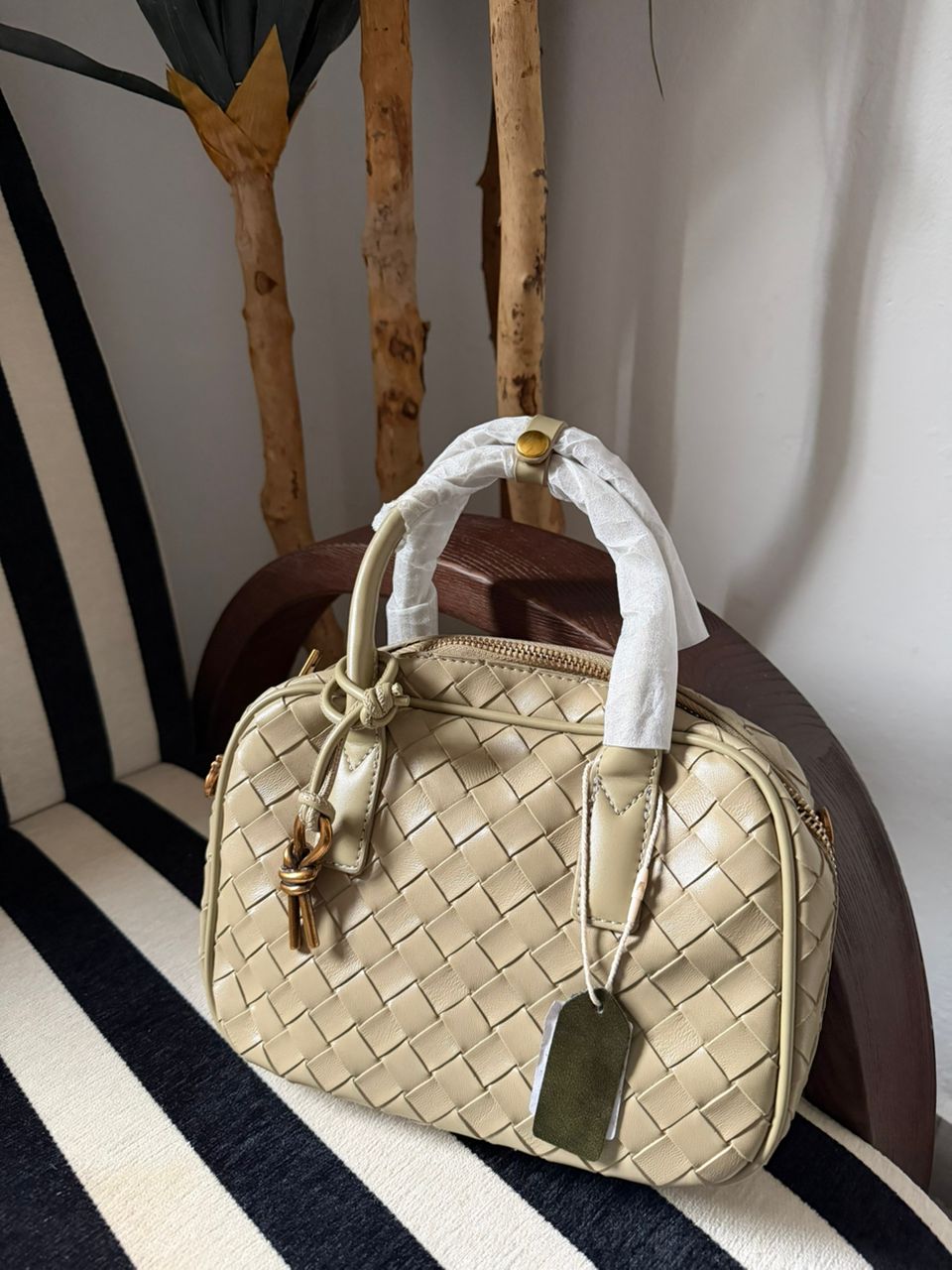 Alexa bag cream