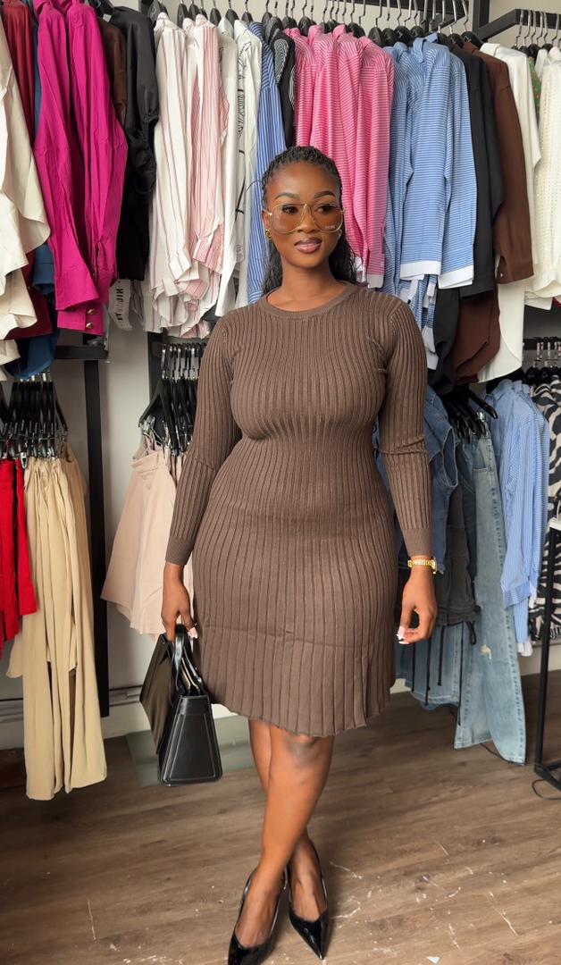 Nicole dress